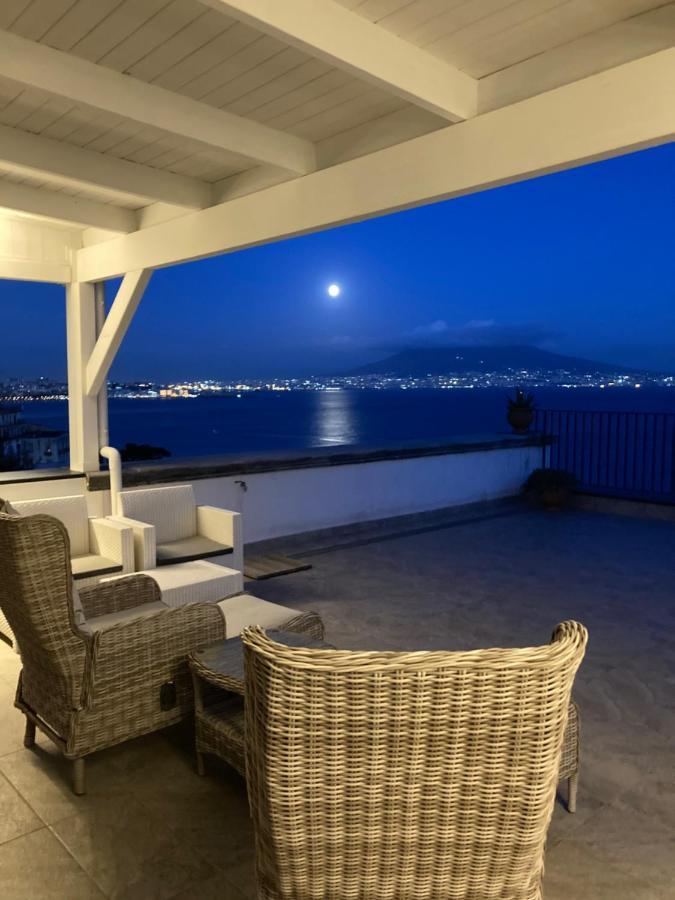 Le Stanze Di Sissi - Luxury Suites Νάπολη Εξωτερικό φωτογραφία