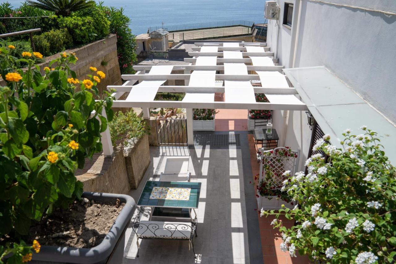 Le Stanze Di Sissi - Luxury Suites Νάπολη Εξωτερικό φωτογραφία