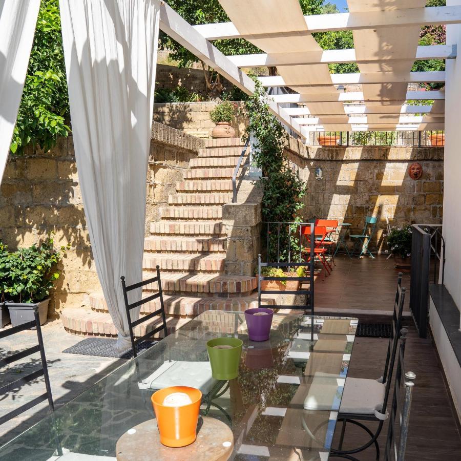 Le Stanze Di Sissi - Luxury Suites Νάπολη Εξωτερικό φωτογραφία