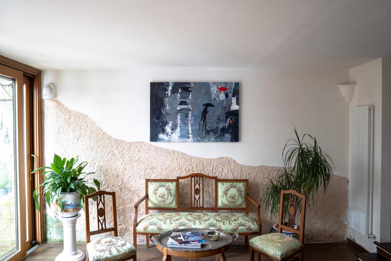 Le Stanze Di Sissi - Luxury Suites Νάπολη Εξωτερικό φωτογραφία