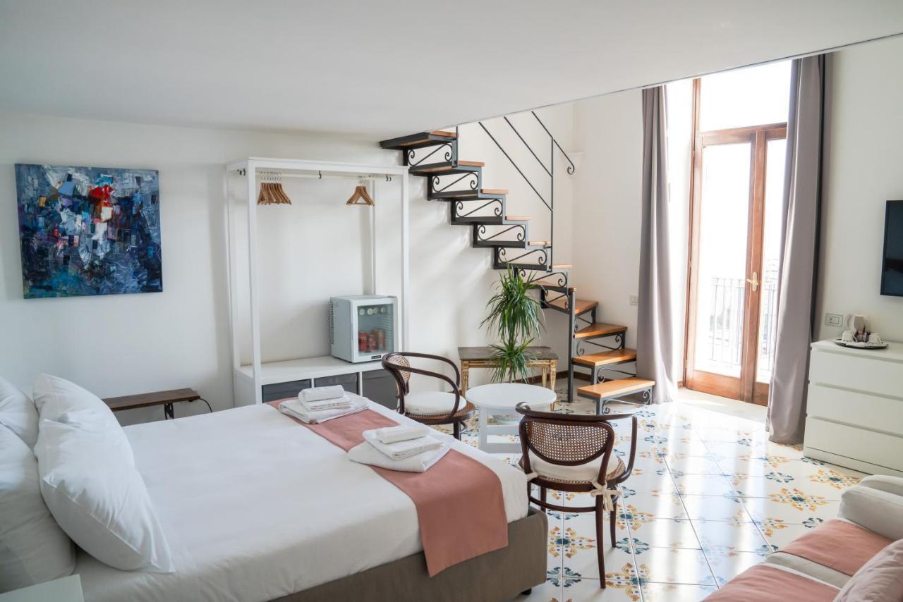 Le Stanze Di Sissi - Luxury Suites Νάπολη Εξωτερικό φωτογραφία